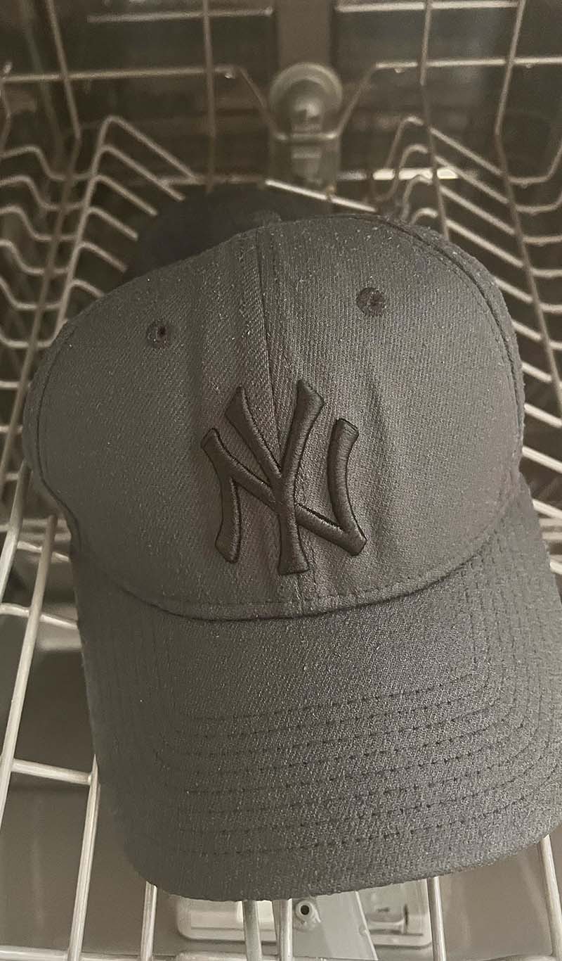 Nettoyer sa casquette au lavevaisselle Astuce géniale et facile