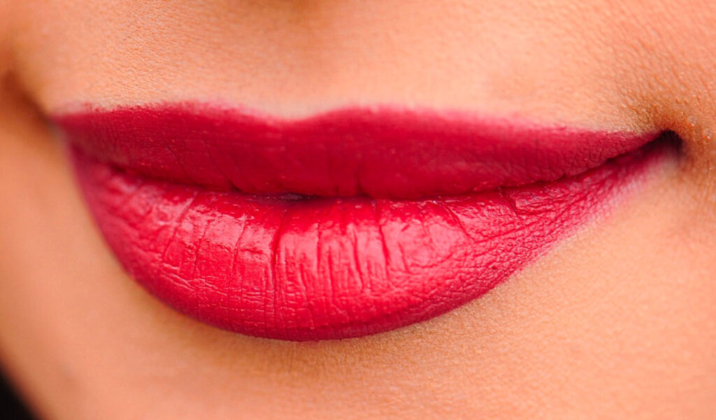 rouge à lèvres peau mate