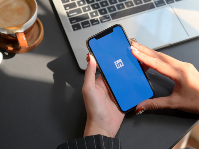 LinkedIn embauche