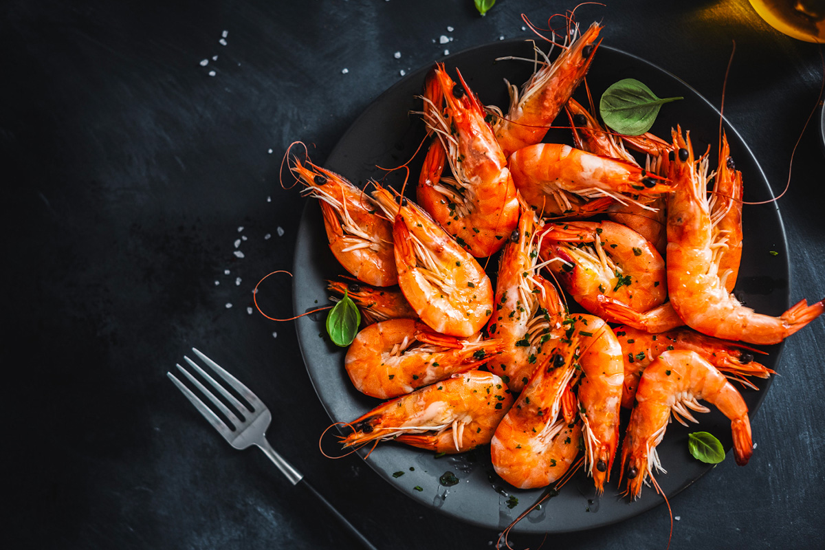 Les allergies aux crevettes : causes, symptômes, traitements