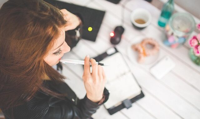 Comment mieux vivre ses règles au travail ?
