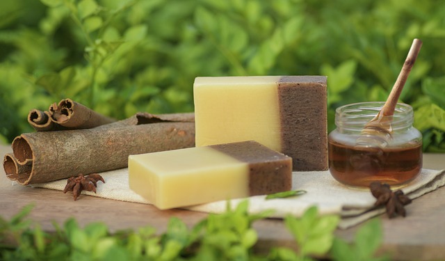 Miel et cannelle : duo efficace ou simple effet de mode ?