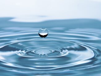 Peut-on remplacer l’eau de javel ? Alternatives naturelles