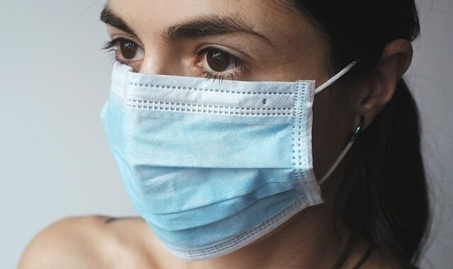 Quelle est la différence entre bouton de fièvre et aphte ?