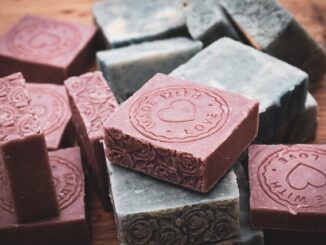 Quelle est la différence entre savon noir et savon d’Alep ?