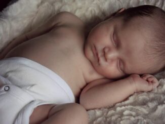 Quelle est la différence entre sommeil réparateur et sommeil léger ?