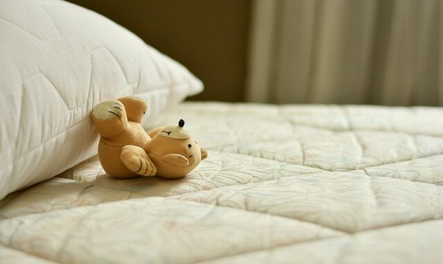 Astuces pour nettoyer un matelas avec du bicarbonate de soude