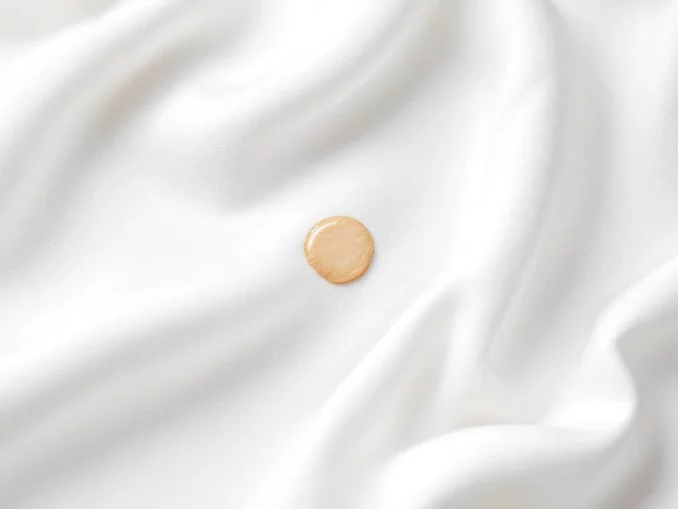 Taches de gras : le réflexe simple qui marche souvent